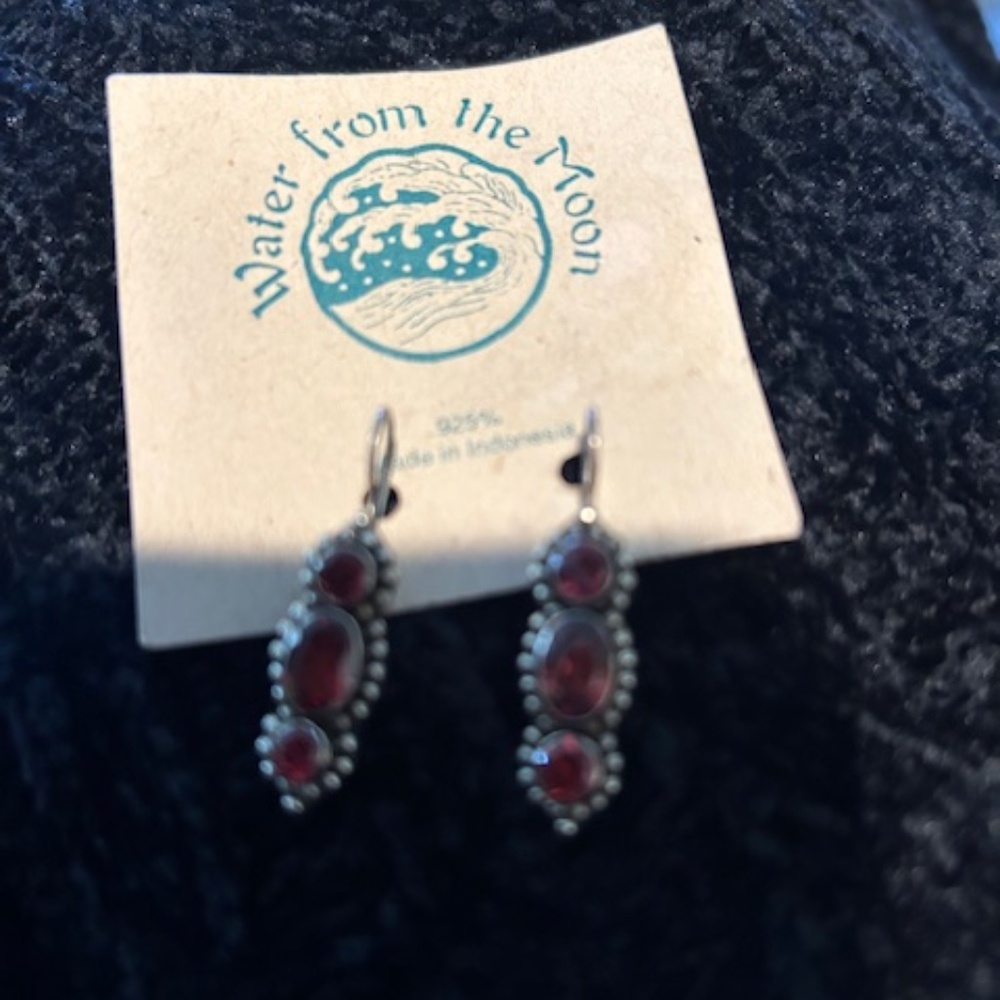 Garnet and Silver 925 Earrings-Pierced